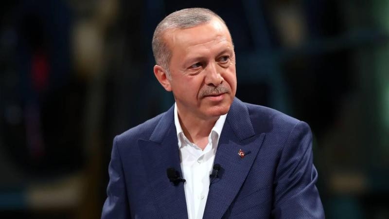 President Erdoğan announces record six-month tourism revenue