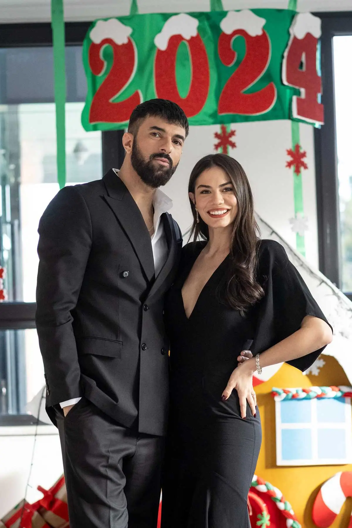 Engin Akyürek in a Turkish drama scene