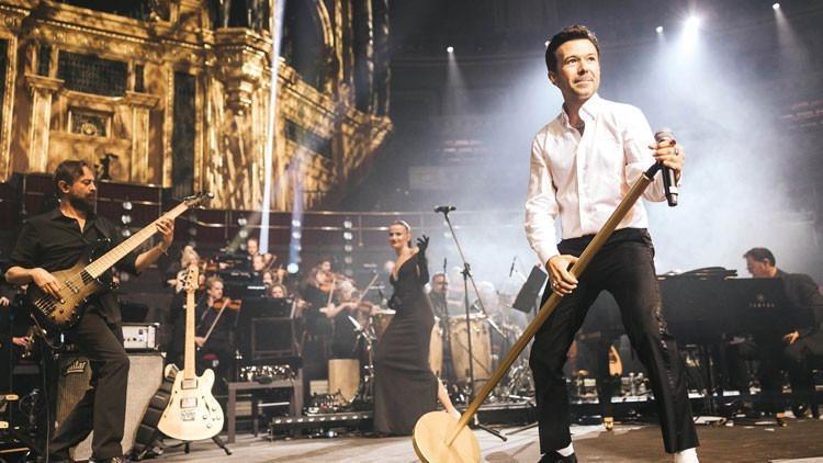 Yalın London concert