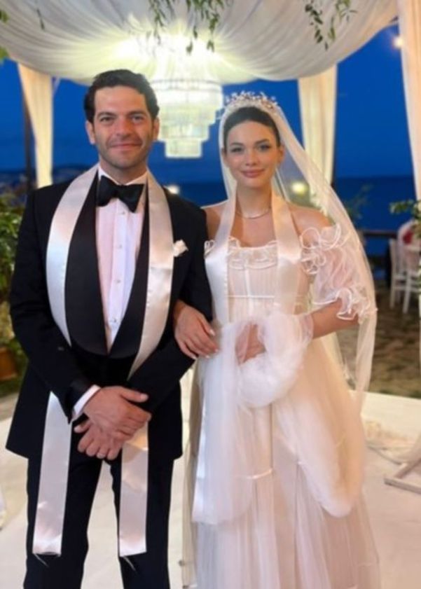 Beste Kökdemir and Fazlı Erdinç Çıtak