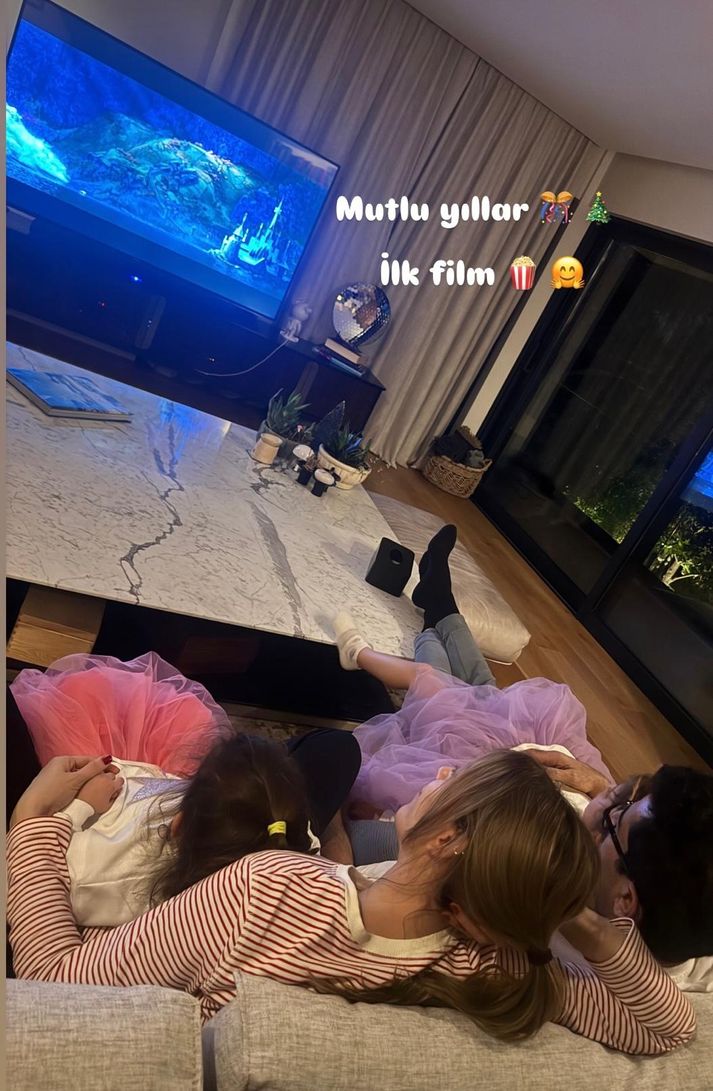 Sinem Kobal Kenan İmirzalıoğlu Lalin Leyla 2026
