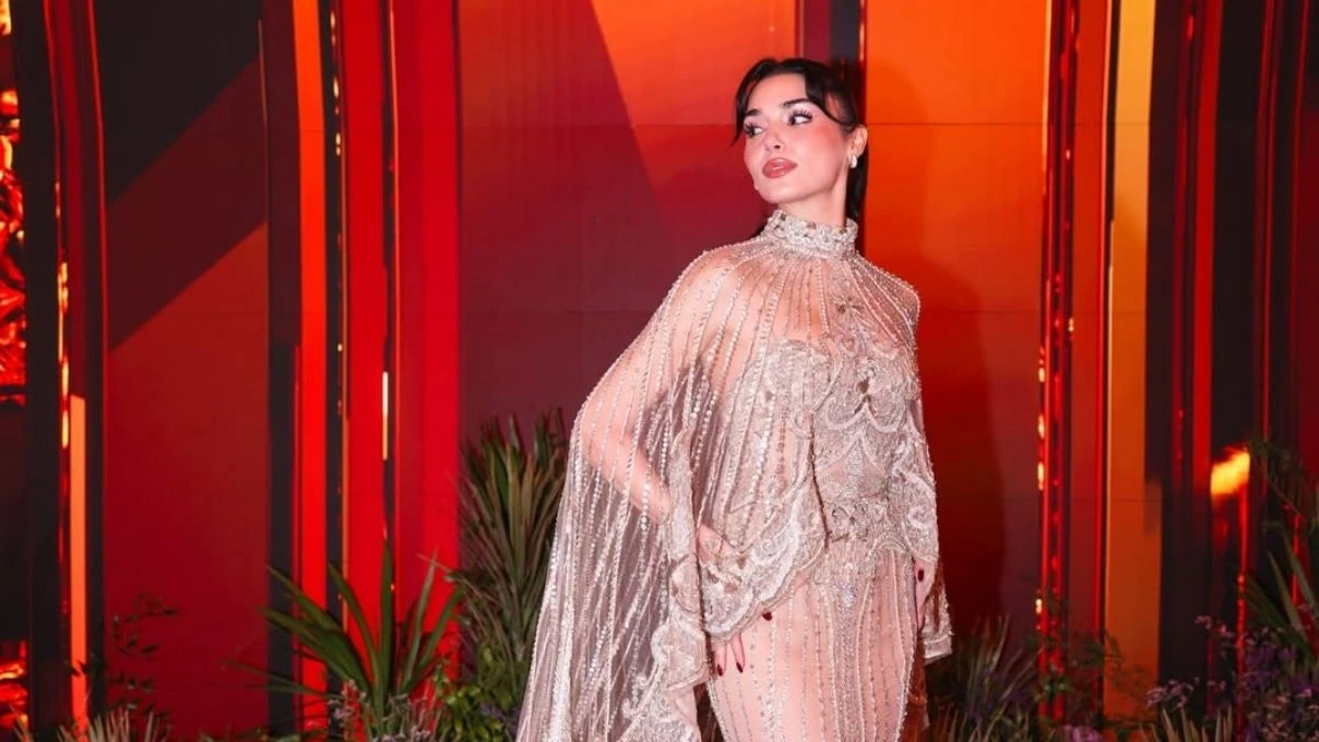 Hande Erçel wearing an Elie Saab dress at Joy Awards