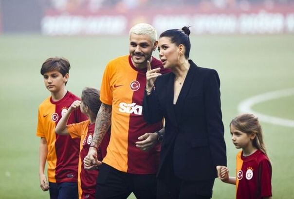Wanda Nara speaks about Icardi’s image and contracts