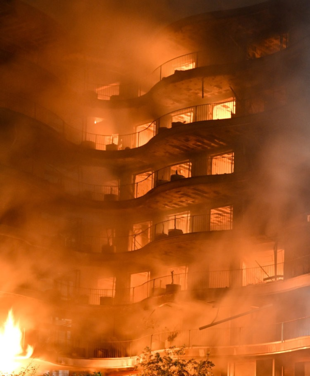 Luxury residential complex fire in Narlidere Izmir