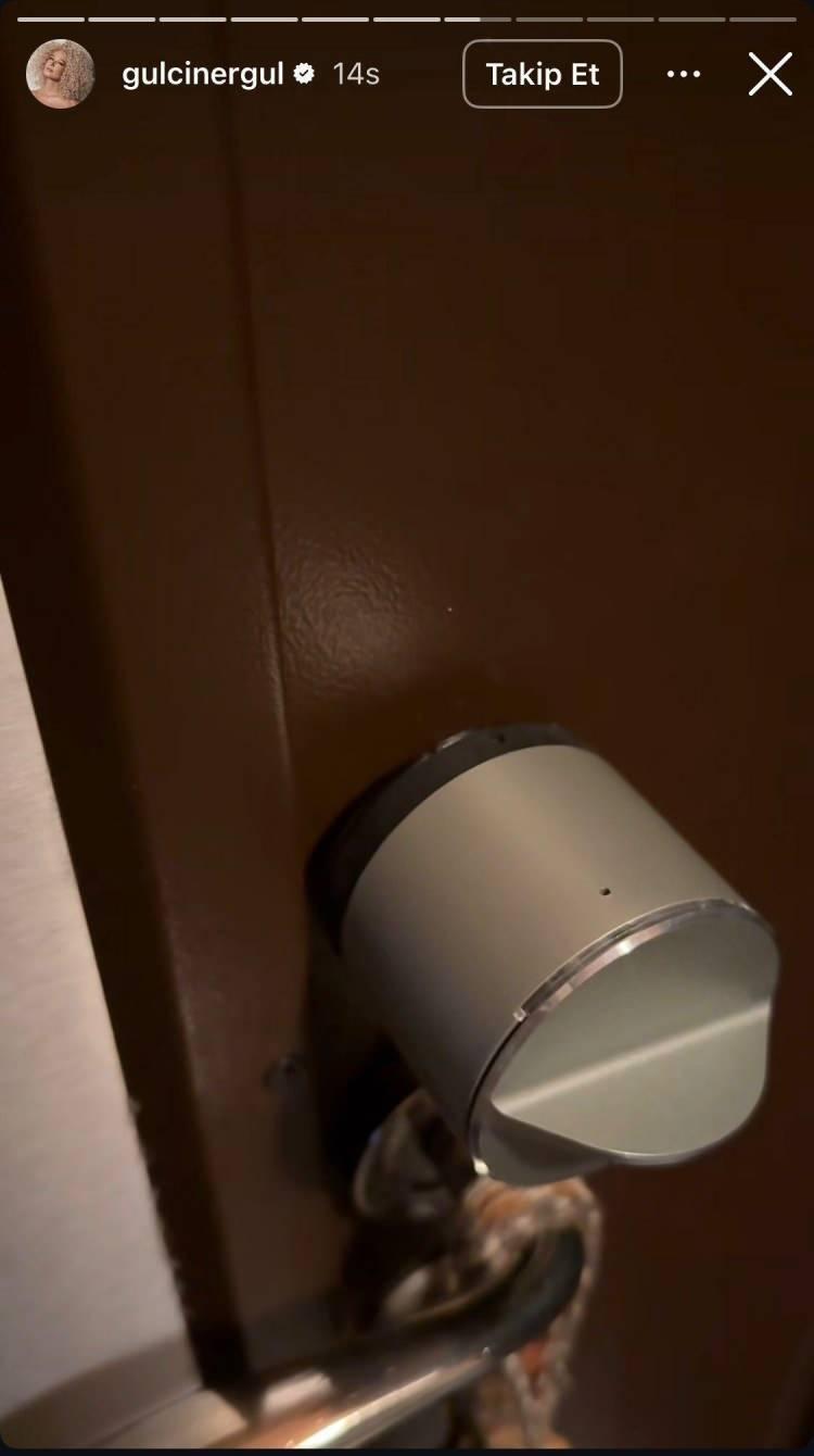 Screenshot of Gulcin Ergul video recording at her door